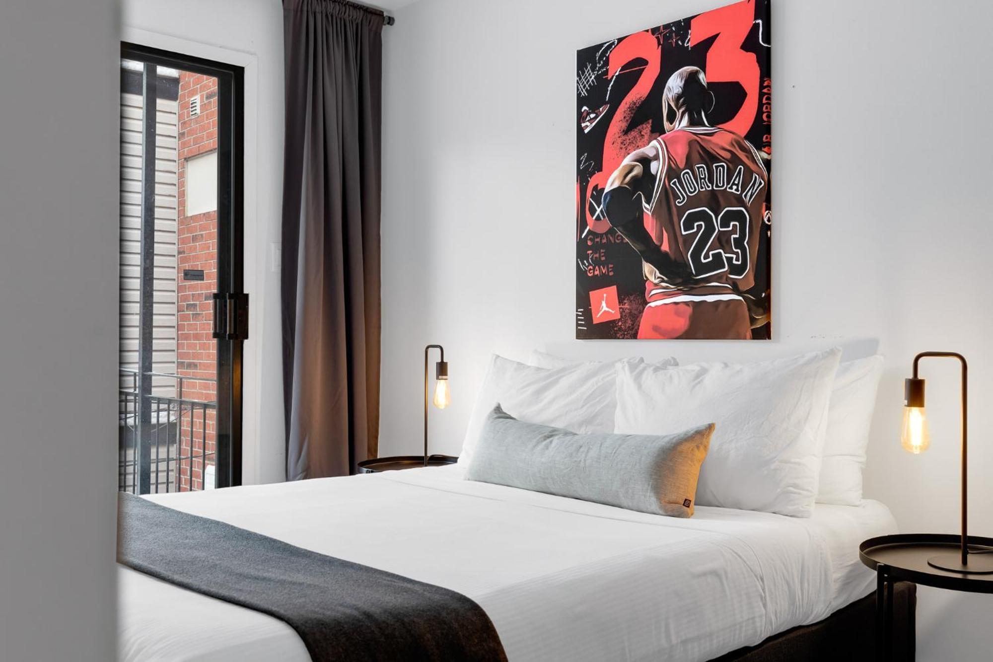 Liv Mtl Urban Aparthotel