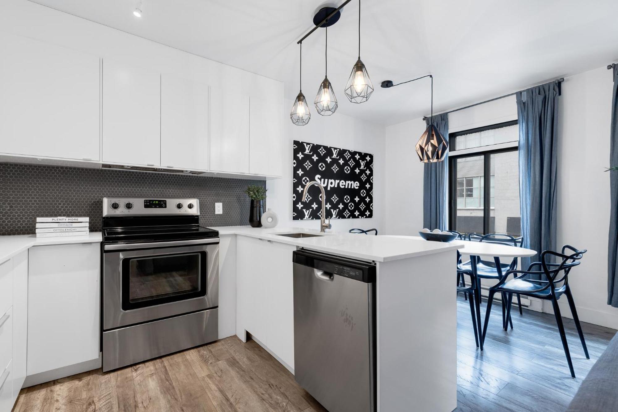 Liv Mtl Urban Aparthotel Montreal